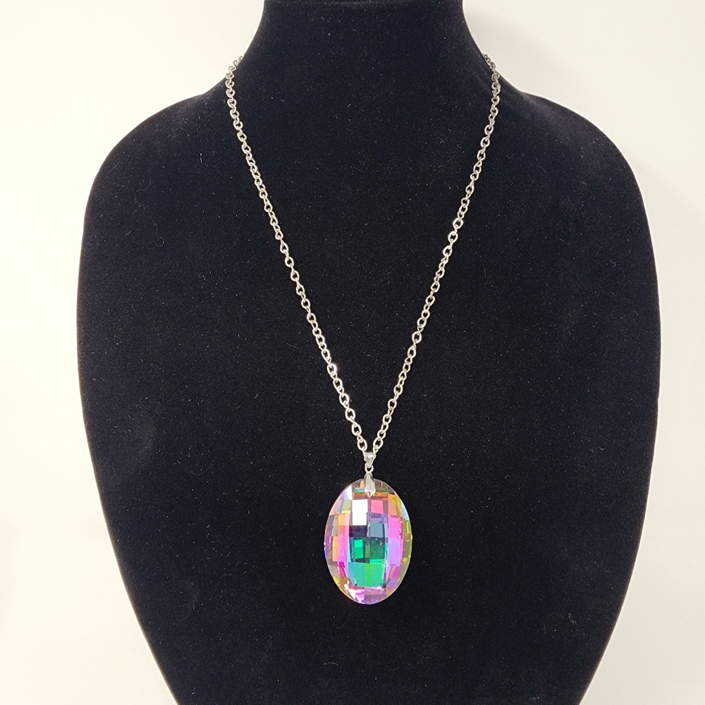 Silver Chain With Multicolor‎ Oval Large Pendant And Necklace - Picture 3 of 12
